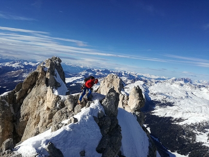 Cimon della Pala, Pale di San Martino, Dolomites, Giuseppe Vidoni, Gabriele Colomba - On the summit ridge of Cimon della Pala, Dolomites while making the first ascent of Via degli Allievi (Giuseppe Vidoni, Gabriele Colomba 24/02/2019)