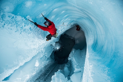 Will Gadd scende nel ghiaccio della Groenlandia