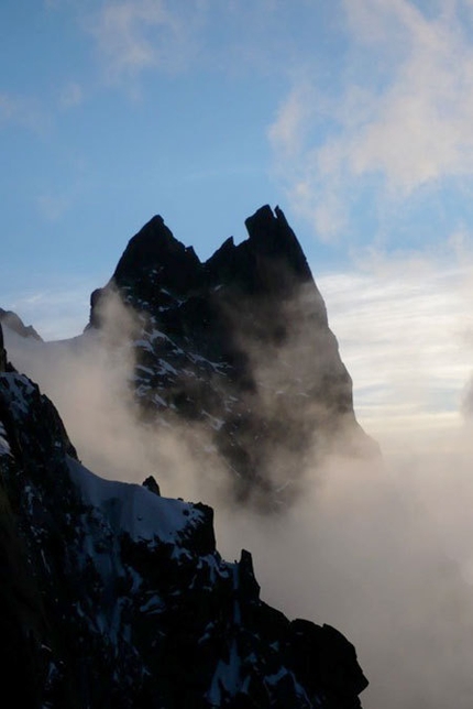 In ricordo di Francesco - Sulla cresta delle Aiguilles de Chamonix, poco prima del bivacco...