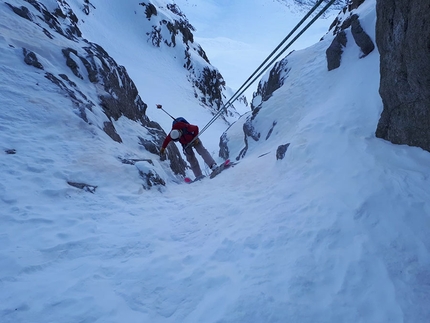 Passo del Tonale, Alessio Miori, Vincenzo Mascaro - Alessio Miori and Vincenzo Mascaro ski a possible new line down Punta Castellaccio, Passo del Tonale