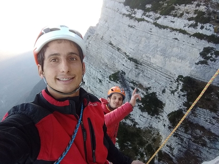 Cima Verde, Val d’Adige, Nicola Cont, Martin Giovanazzi, Elio Mazzalai - Durante l'apertura di Via Teoria del Grigio, Pala Grande di Cima Verde, Val d’Adige (Nicola Cont, Martin Giovanazzi, Elio Mazzalai 20/10/2018)