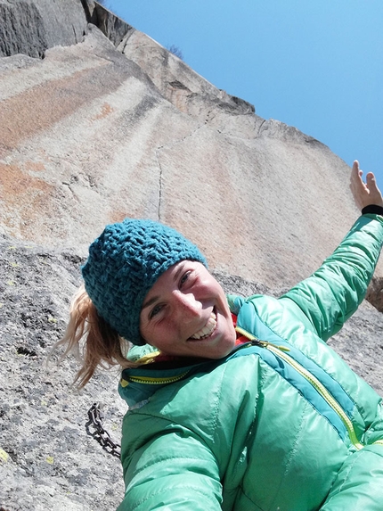 Federica Mingolla, Itaca nel Sole, Valle Orco - Federica Mingolla e la fessura di Itaca nel Sole in Valle dell’Orco