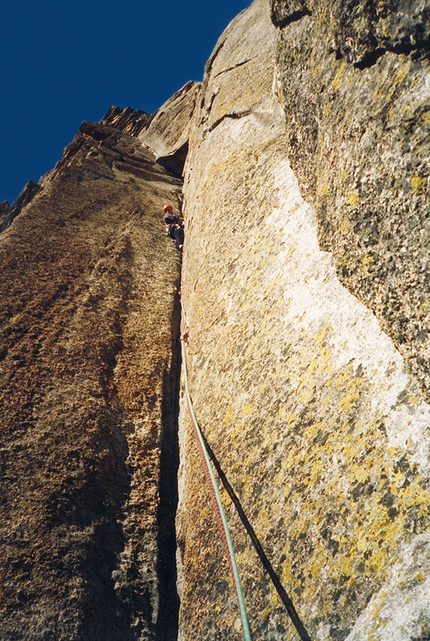 Gianni Ghiglione - Gianni Ghiglione sulla via 'Villiger' Trad, Salbitschijen, 1998