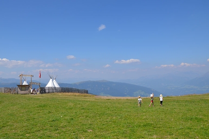 Plan de Corones, Alto Adige - Il villaggio indiano 'Kikeriki' a Plan de Corones