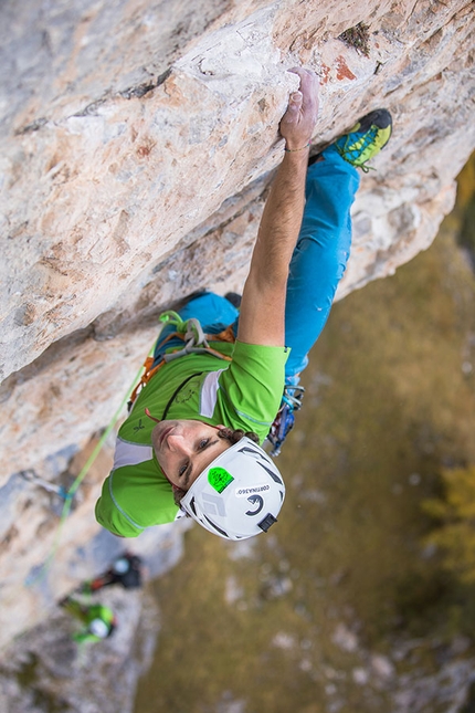 Sasso di Selvapiana, Val Comelico, Dolomiti - Christian Casanova sul quinto tiro di D.O.C.G. sul Sasso di Selvapiana in Val Comelico, Dolomiti