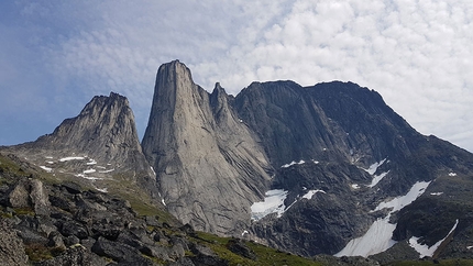 Ulamertorsuaq Greenland, Vinicius Todero, Marcos Costa - Ulamertorsuaq in Greenland: Marcos Costa and Vinicius Todero making the first ascent of Quajanaq (08/2018)