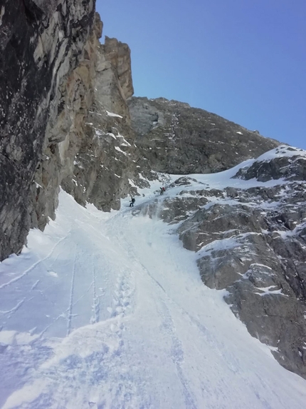 Punta dell’Orco, Adamello, Alessandro Beber, Claudio Lanzafame, Marco Maganzini - Skiing down Canale dell’Orco on Punta dell’Orco above Val Genova in the Adamello group (Alessandro Beber, Claudio Lanzafame, Marco Maganzini 22/03/2019)