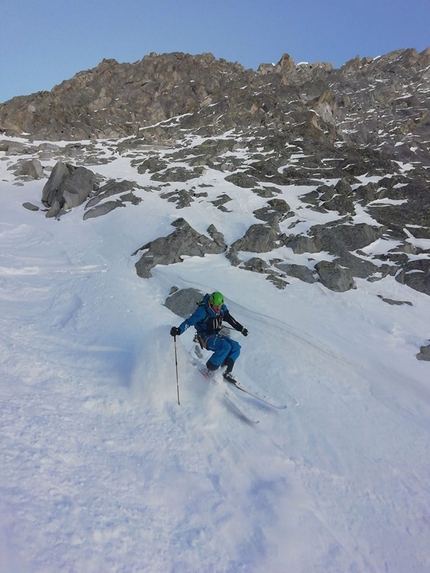 Punta dell’Orco, Adamello, Alessandro Beber, Claudio Lanzafame, Marco Maganzini - Skiing down Canale dell’Orco on Punta dell’Orco above Val Genova in the Adamello group (Alessandro Beber, Claudio Lanzafame, Marco Maganzini 22/03/2019)