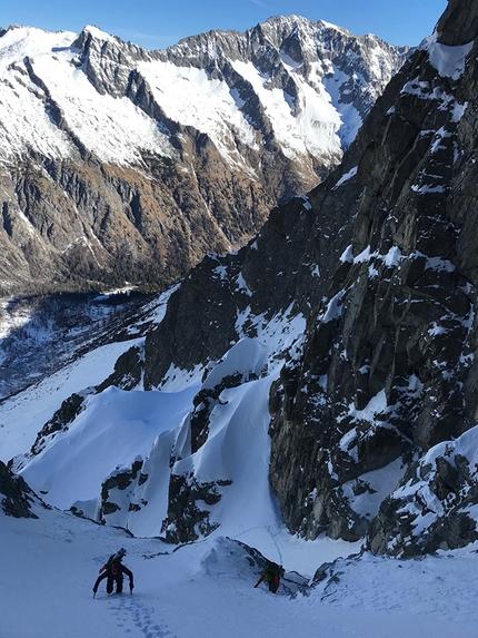 Punta dell’Orco, Adamello, Alessandro Beber, Claudio Lanzafame, Marco Maganzini - Climbing up Canale dell’Orco on Punta dell’Orco above Val Genova in the Adamello group (Alessandro Beber, Claudio Lanzafame, Marco Maganzini 22/03/2019)