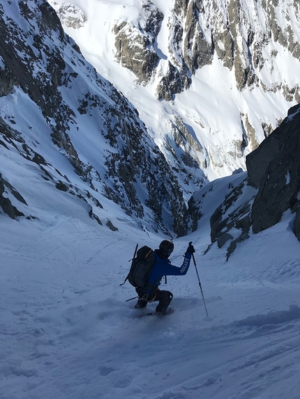 Punta dell’Orco, Adamello, Alessandro Beber, Claudio Lanzafame, Marco Maganzini - Skiing down Canale dell’Orco on Punta dell’Orco above Val Genova in the Adamello group (Alessandro Beber, Claudio Lanzafame, Marco Maganzini 22/03/2019)