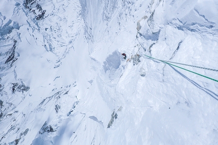 Jannu East Face, Dmitry Golovchenko, Sergey Nilov, Unfinished Sympathy - Jannu East Face: Dmitry Golovchenko and Sergey Nilov making the first ascent of Unfinished Sympathy