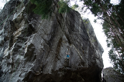 Enrico Baistrocchi - Climbing in Japan: Enrico Baistrocchi at Gozen Rock