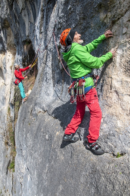 Marcel Remy - Il 96enne Marcel Rèmy sulla via Les Guêpes in Svizzera. Qui tenta il secondo tiro di 6a