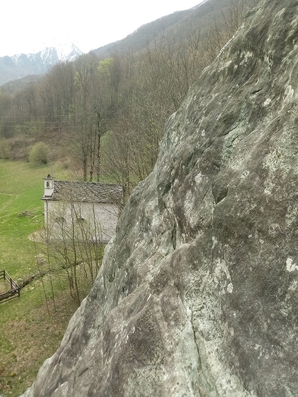 Chiandusseglio, Valle di Viù, Valli di Lanzo, Andrea Bosticco - Rocca della Madonnina a Chiandusseglio