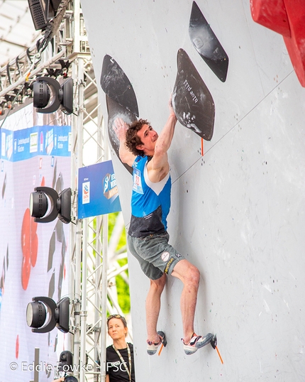 Adam Ondra - Adam Ondra at Munich, Bouldering World Cup 2019