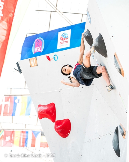 Jongwon Chon - Jongwon Chon competing in the Bouldering World Cup 2019 at Munich