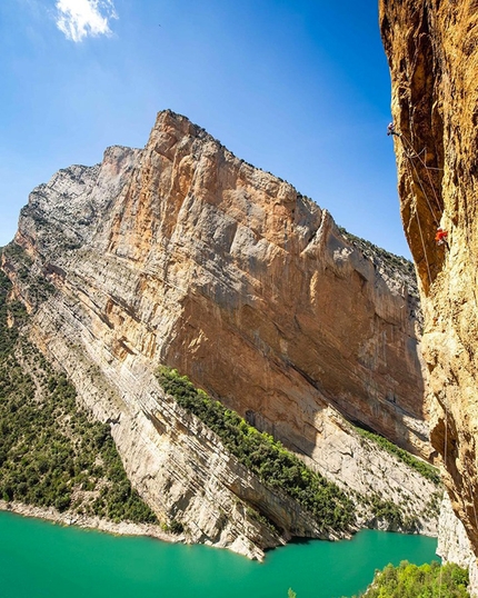 Mont Rebei, Spagna, Siebe Vanhee, Roger Molina, Jorge Solórzano - Siebe Vanhee e Jorge Solórzano durante l'apertura di Sense retorn - No turning back su Pared de Catalunya a Mont Rebei in Spagna