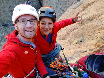 Taghia Gorge: Moroccan Honey Moon climb established by Iker Pou, Neus Colom