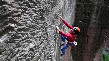 Steve McClure libera GreatNess Wall, grande via d'arrampicata trad a Nesscliffe, UK