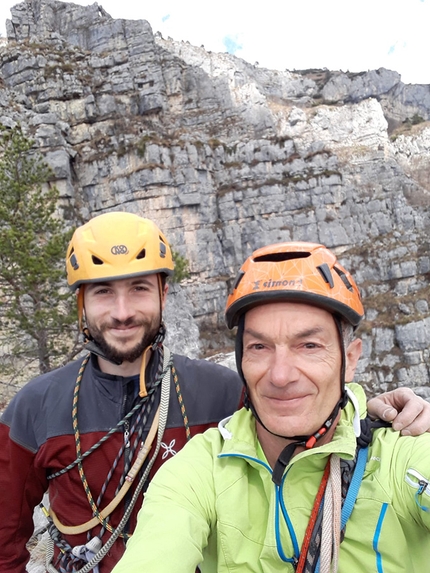 Monte Spil Vallarsa - Stefano Menegardi con Emanuele Menegardi durante la prima salita di Via dell’Eredità sulla parete Sojo del Filister del Monte Spil in Vallarsa