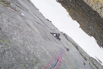 Lofoten Norway - Diamantfinner, North Face of Moltbaertinden North Peak, Lofoten Islands, Norway (Bernat Bilarrassa, Gerber Cucurell, Jordi Esteve 24/05/2019)