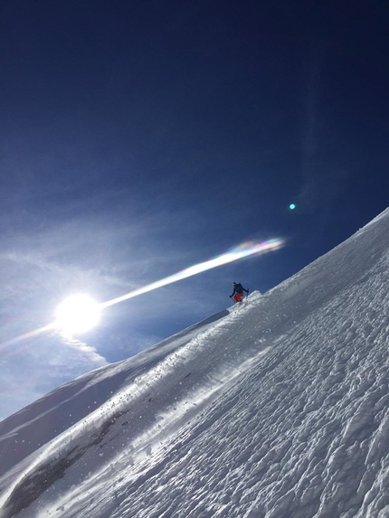 Gran Vernel, Dolomiti - Gran Vernel, Dolomiti: Stefano Tononi in discesa con gli sulla sulla parete nordest il 31/05/2019