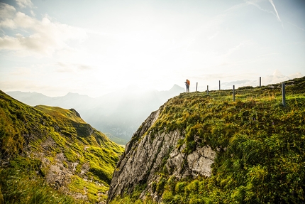 Svizzera a piedi - Svizzera a piedi sulla Via Alpina: 9° tappa, Engstlenalp - Meiringen. Il panorama verso le Alpi Bernesi 