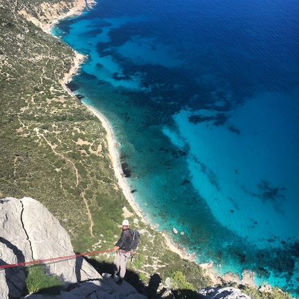 Arrampicata in Sardegna - Monte su Mulone, Sardegna: Corvalis e Freaky and mysterious (Richard Felderer, Jan Hrnčíř, Jan Kares, Jaro Ovcacek)