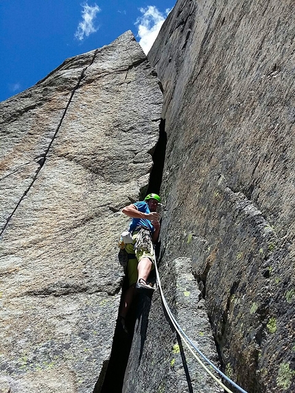 Valle Orco climbing - Valle dell'Orco: climbing Camino Bernardi