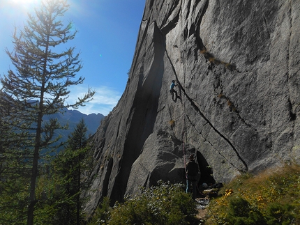 Valle Orco arrampicata - Fessura della Disperazione al Sergent in Valle dell'Orco