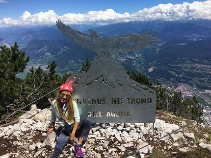 Via ferrata delle Aquile Paganella - Il Trono dell’Aquila, dopo aver percorso la Via ferrata delle Aquile sulla parete est della Paganella