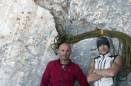 Maurizio Manolo Zanolla - Manolo and Andrea Gallo, Eternit, Baule, Vette Feltrine, Dolomites