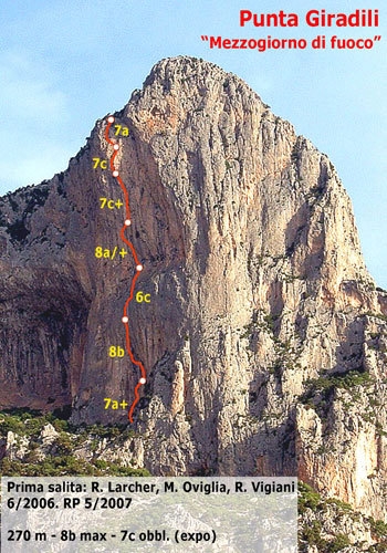 Mezzogiorno di fuoco, Punta Giradili, Sardegna - Mezzogiorno di fuoco (270m, 8b max, 7c obbligatorio) , Punta Giradili, Sardegna