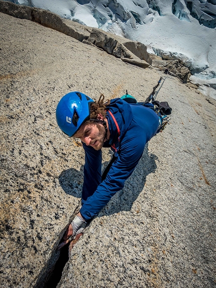 Mount Barrill, Ruth Gorge, Alaska, Daniel Joll, Kim Ladiges, Alastair McDowell, John Price - Kim Ladiges enjoying perfect splitter cracks on King Cobra on Mount Barrill, Alaska