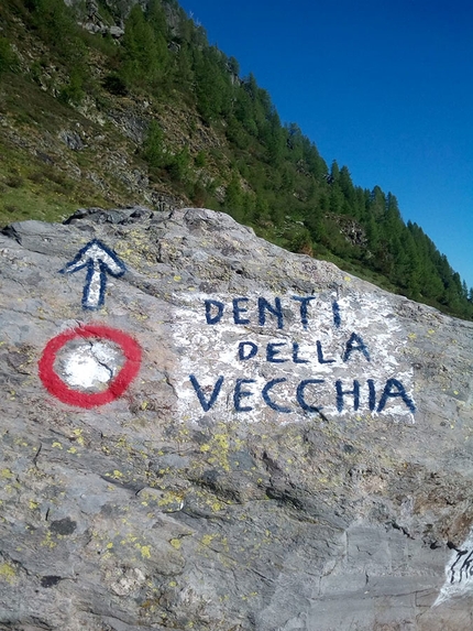 Denti della Vecchia, arrampicata classica e piacevole - Denti della Vecchia (Val Gerola)