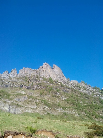 Denti della Vecchia, arrampicata classica e piacevole - Denti della Vecchia (Val Gerola)