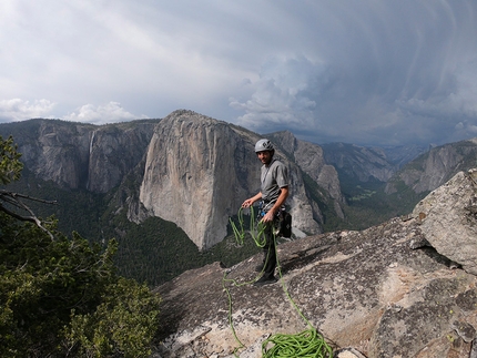 Barbara Zangerl  - Jacopo Larcher on the summit of Middle Cathedral, directly opposite El Capitan in Yosemite, after having repeated Father's Time with Barbara Zangerl