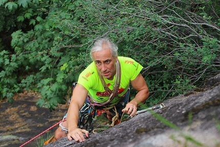 Valle di Daone, Gianluca Forti, Sandro De Toni, Nicholas Ferrari, Paolo Castellini - Durante la prima ripetizione di Ci Rivediamo, Paolino sulla Parete Cascata di Danerba in Valle Daone