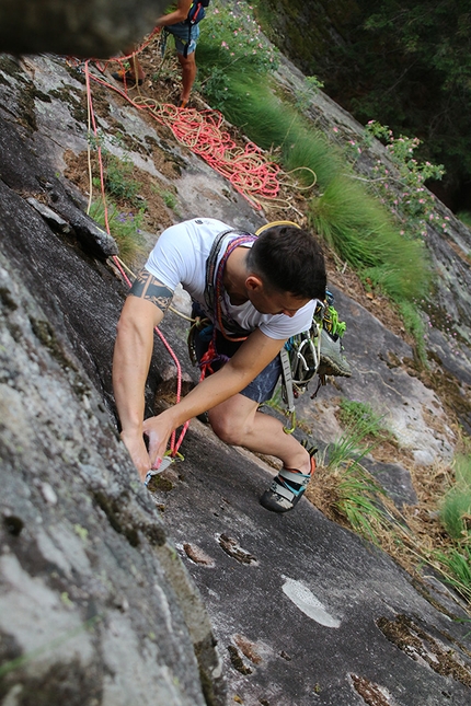 Valle di Daone, Gianluca Forti, Sandro De Toni, Nicholas Ferrari, Paolo Castellini - Durante la prima ripetizione di Ci Rivediamo, Paolino sulla Parete Cascata di Danerba in Valle Daone