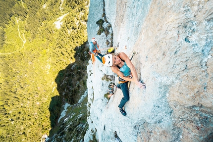 Cédric Lachat - Mélissa Le Nevé lavora Yeah Man, 8b+ di più tiri sul Gran Pfad, Gastlosen, in Svizzera