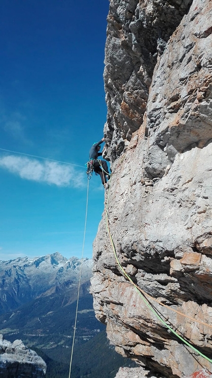 Cima Grostè, new Brenta Dolomites rock climb by Francesco Salvaterra, Nicola Castagna