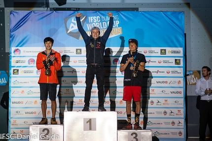 Coppa del Mondo Lead 2019 - 2 YuFei Pan 1 Sascha Lehmann 3 Alexander Megos, podio maschile della prima tappa della Coppa del Mondo Lead 2019 a Villars in Svizzera