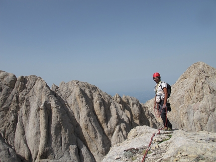 Hector Silva Peralta - Hector Silva Peralta: east face Corno Grande, Gran Sasso d’Italia, June 2012