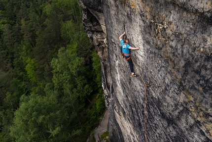 Robert Leistner climbs cutting edge traditional Elbsandstein masterpiece