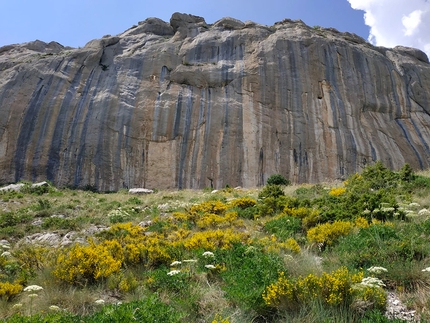 Ceuse arrampicata - Il muro di Biographie a Céüse in Francia