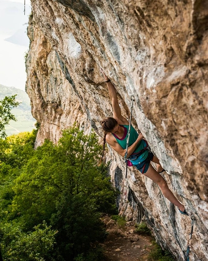 Camilla Bendazzoli at Arco climbs her first 8c