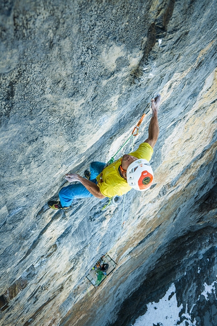 Jungfrau, Roger Schaeli, Stephan Siegrist - Roger Schäli on the crux of pitch 6  (8a+) of Silberrücken up the Jungfrau