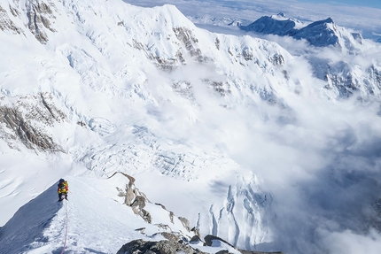 Cresta Cassin Denali - Sulla Cresta Cassin, Denali, Alaska (Hector Silva Peralta, Michele Colturi)