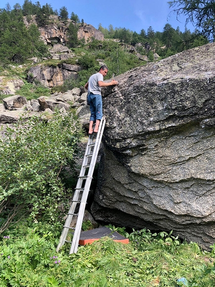 Gran Paradiso, Valle d'Aosta - Durante il Granpablok 2019, il meeting di arrampicata boulder al Gran Paradiso in Valle d’Aosta