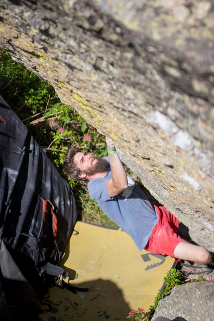 Gran Paradiso, Valle d'Aosta - Durante il Granpablok 2019, il meeting di arrampicata boulder al Gran Paradiso in Valle d’Aosta